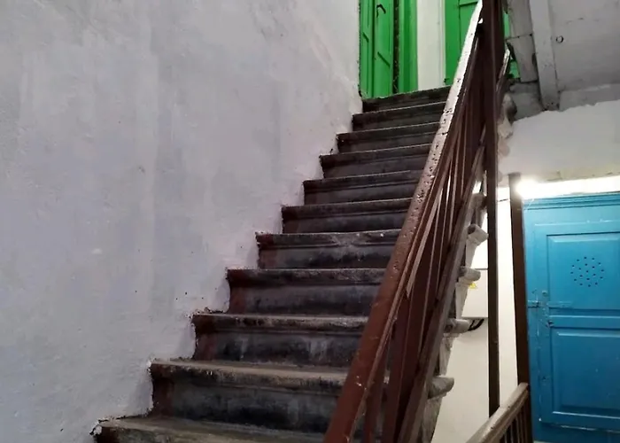 Stylish Station Old Town Free Parking