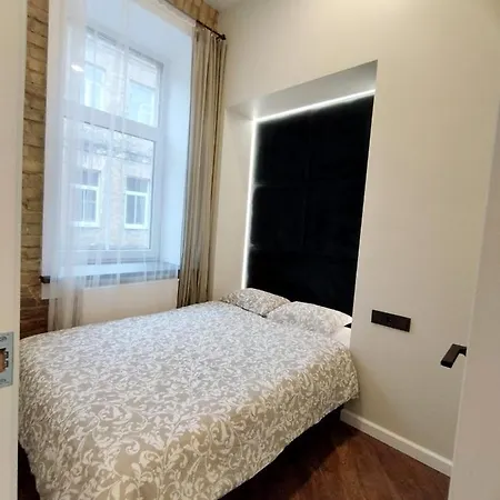 Stylish Station Old Town Free Parking 公寓